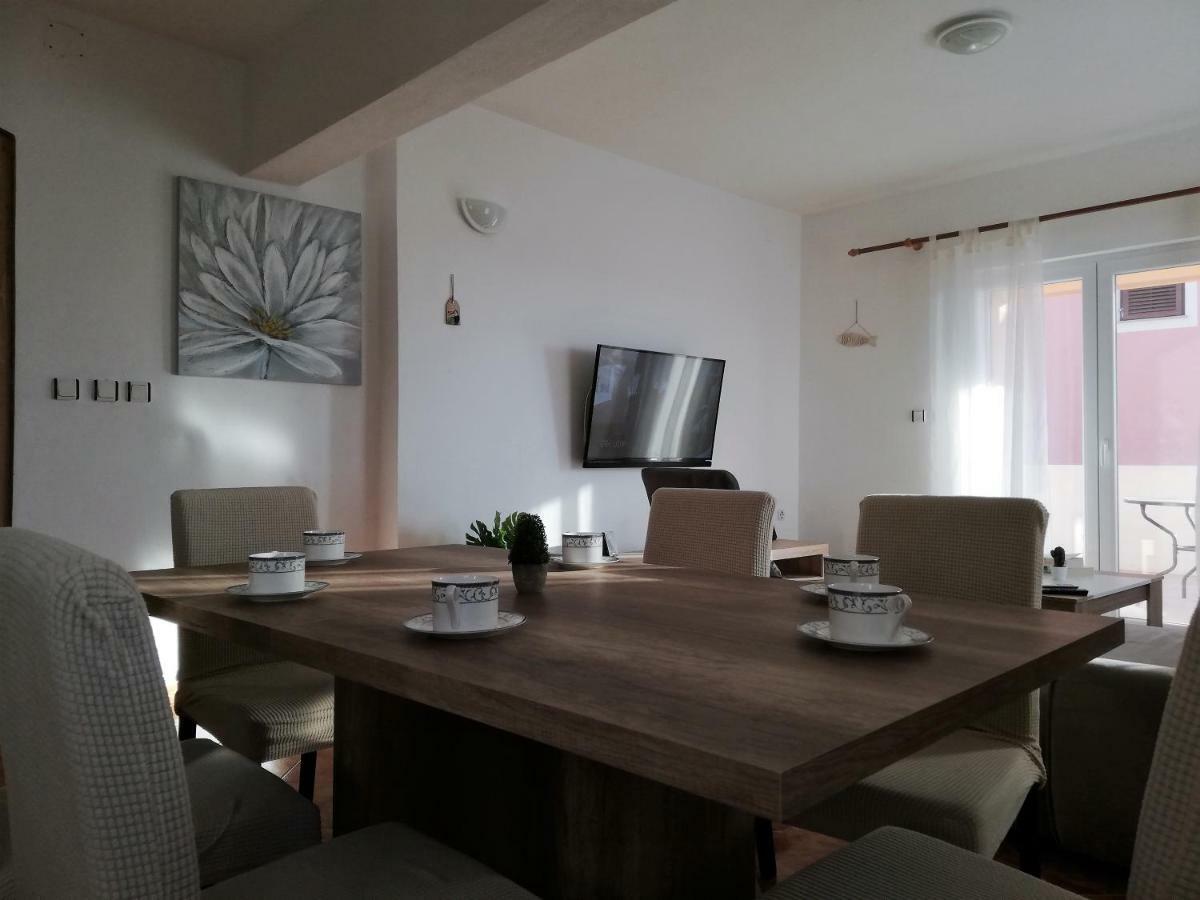 Apartment Petra ซาดาร์ ภายนอก รูปภาพ
